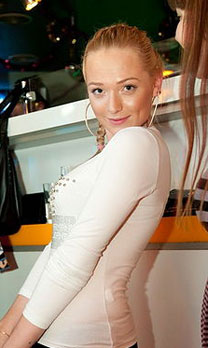 girl_wife - bustyrussiansingles.com